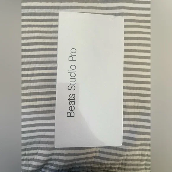 Beats studio pro (Black)
